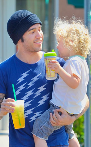 Pete Wentz, Bronx Mowgli Wentz Pete Wentz, Bronx Mowgli Wentz